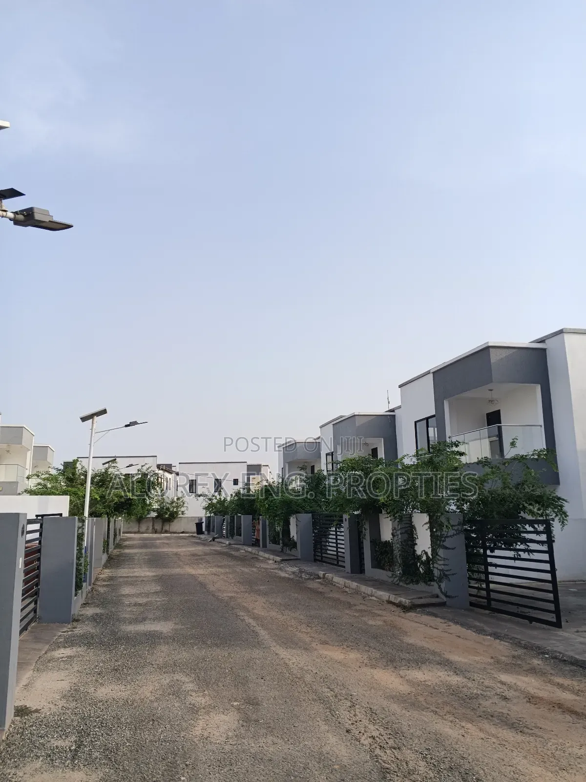 4bdrm House in Oyarifa $150,000 for sale