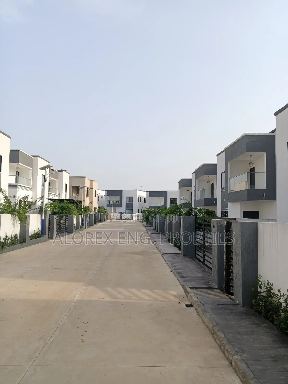 4bdrm House in Oyarifa $150,000 for sale