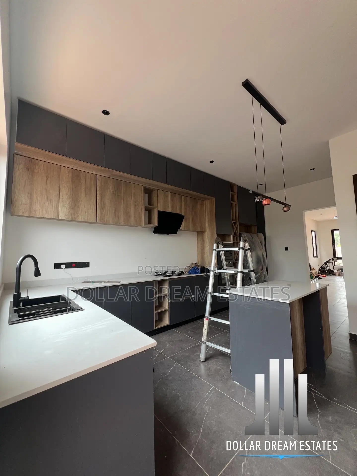 4bdrm House in Oyarifa for sale