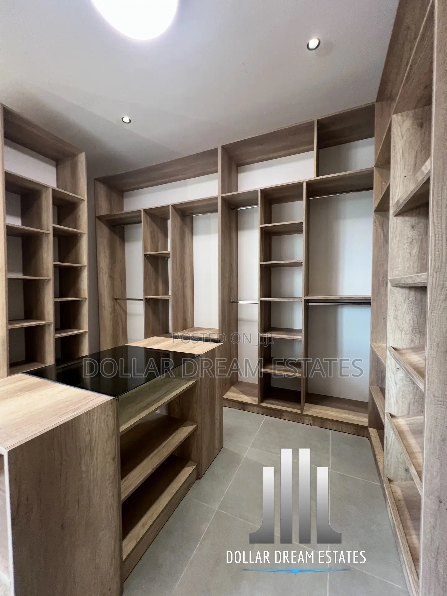 4bdrm House in Oyarifa for sale