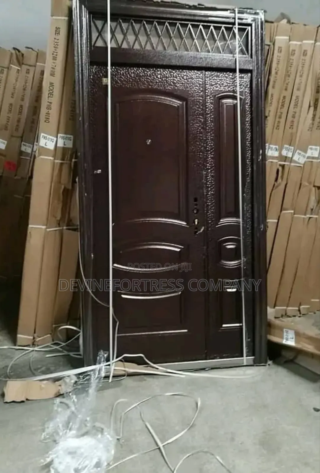High Quality Fanlight One N Half Paladin Door 11⁄2