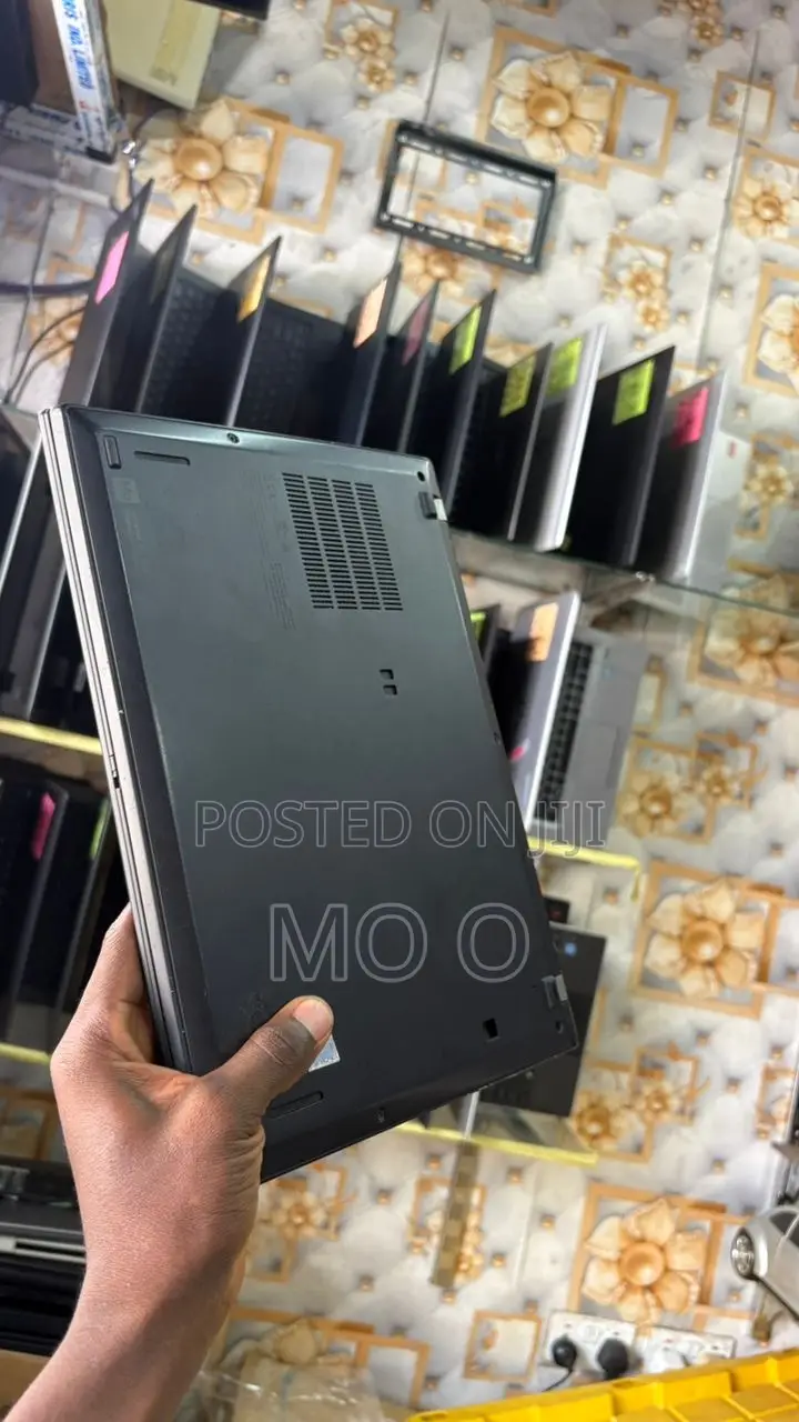 Laptop Lenovo ThinkPad X13 Gen 4 16GB Intel Core i7 SSD 256GB