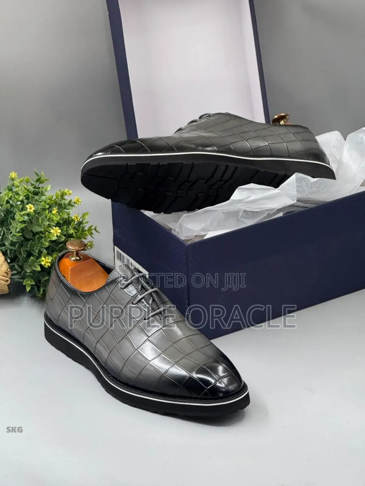 Men's Lace-up Gray Derby Shoes
