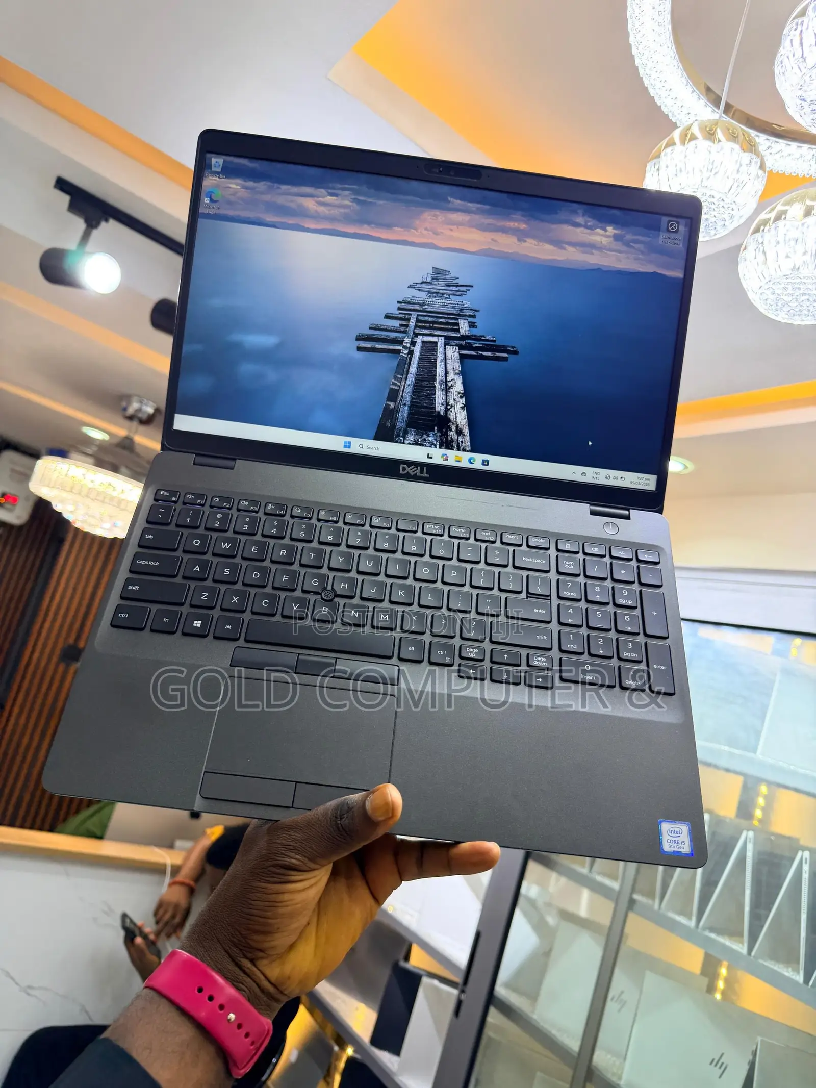 Laptop Dell Latitude 5501 8GB Intel Core i5 SSD 256GB