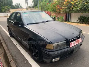 BMW 3 Series 320i RWD 1999 Black