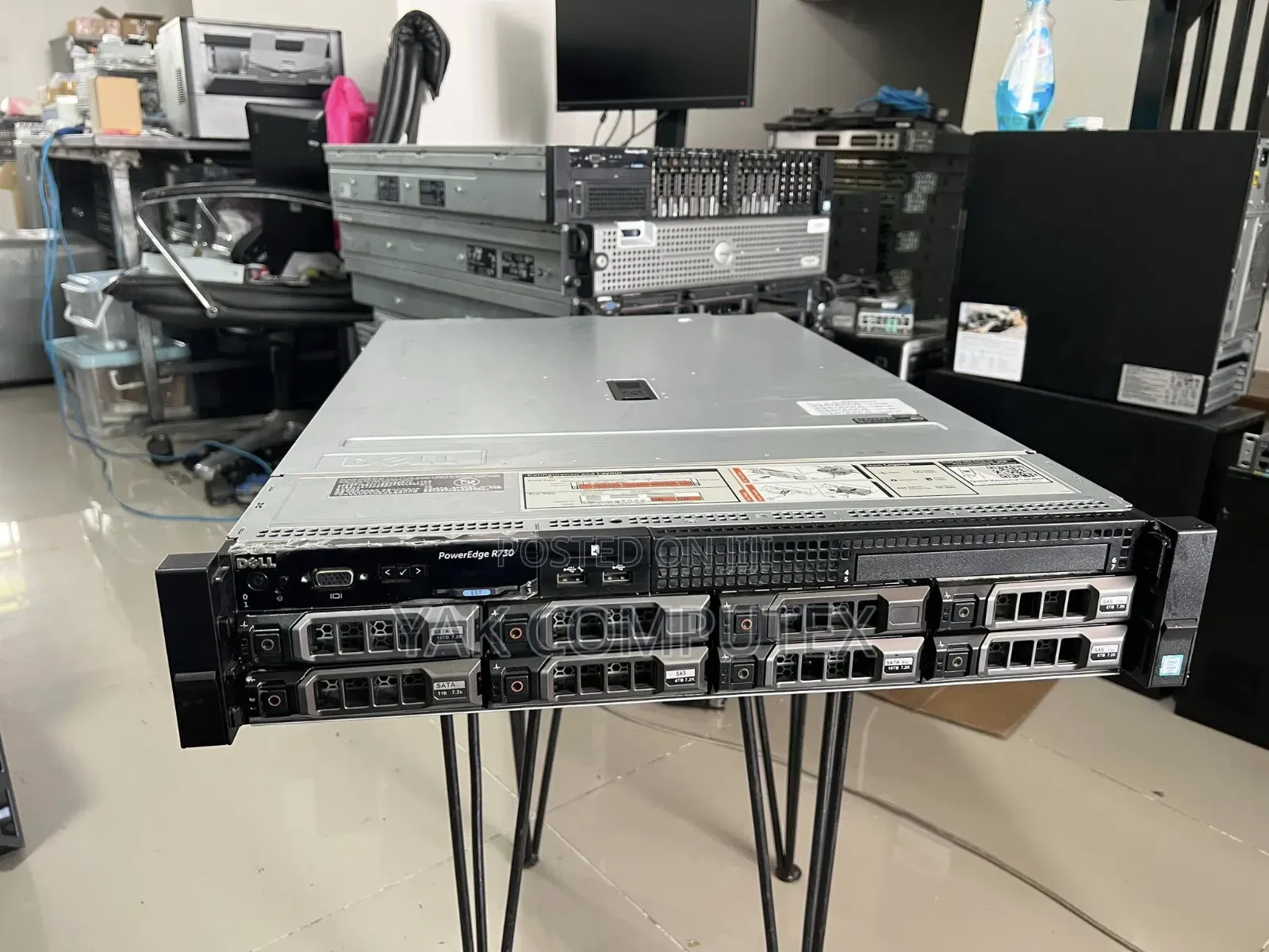 New Server Dell PowerEdge R730 32GB Intel Xeon HDD 3T