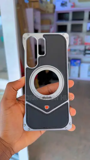 S25 Ultra Metal Half Case