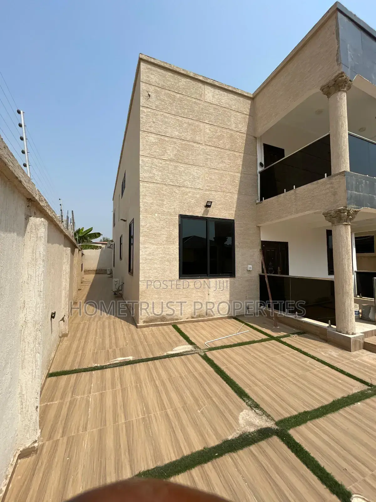 5bdrm Duplex in Achimota Tantra, Mile 7 for rent