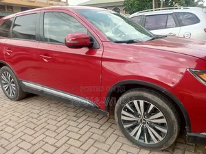 Mitsubishi Outlander SE AWC 2019 Red