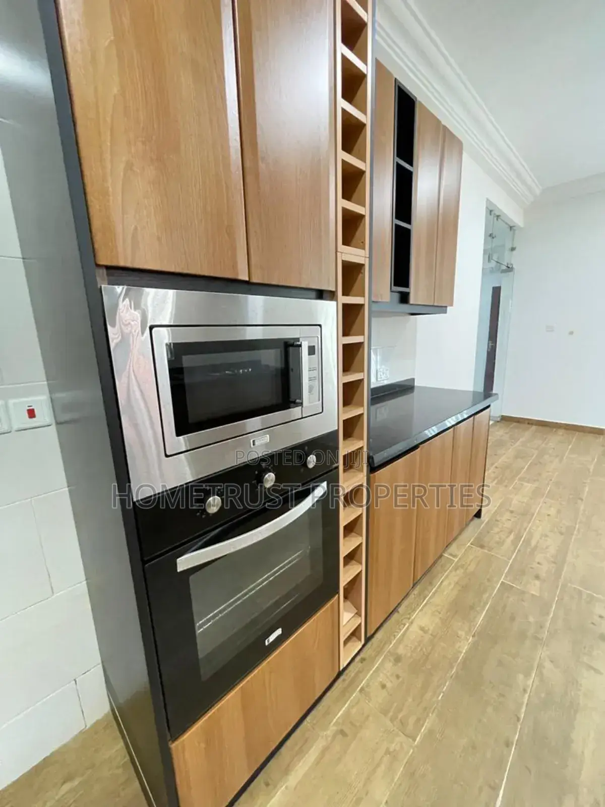 3bdrm Duplex in East Airport for rent