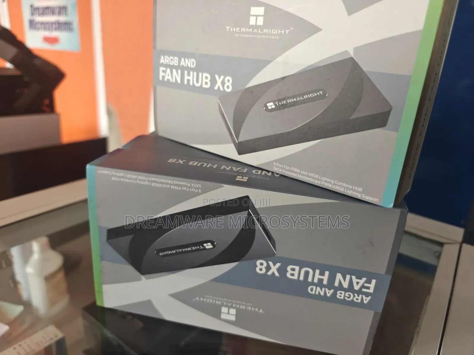Argb and Fan Hub X8 for Desktops