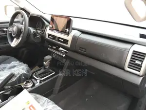 New Mitsubishi L200 2025 Black