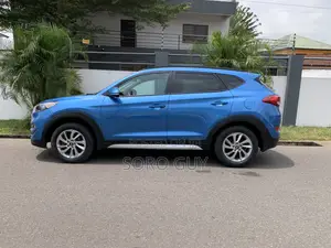 Hyundai Tucson 2017 Blue