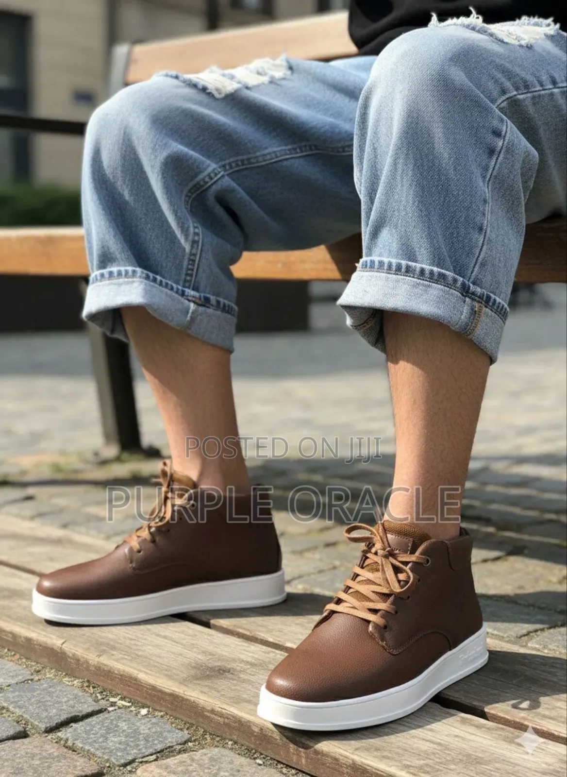 Men's Brown Leather Fashion Sneakers.
