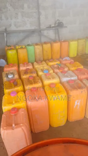 Vegetable Oil for Soap Making and Cooking (Unrefined)