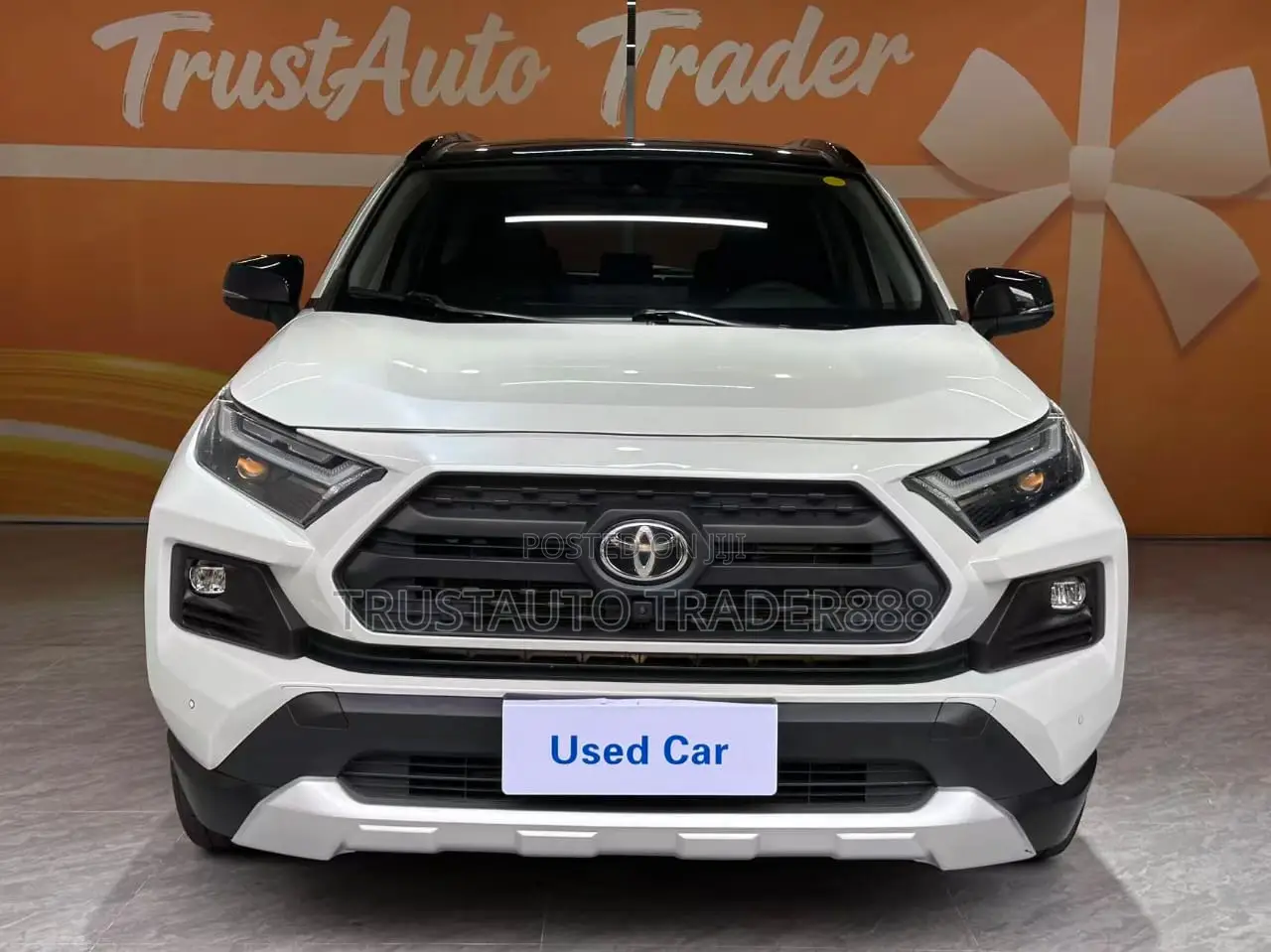 Toyota RAV4 2023 White