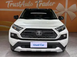 Toyota RAV4 2023 White