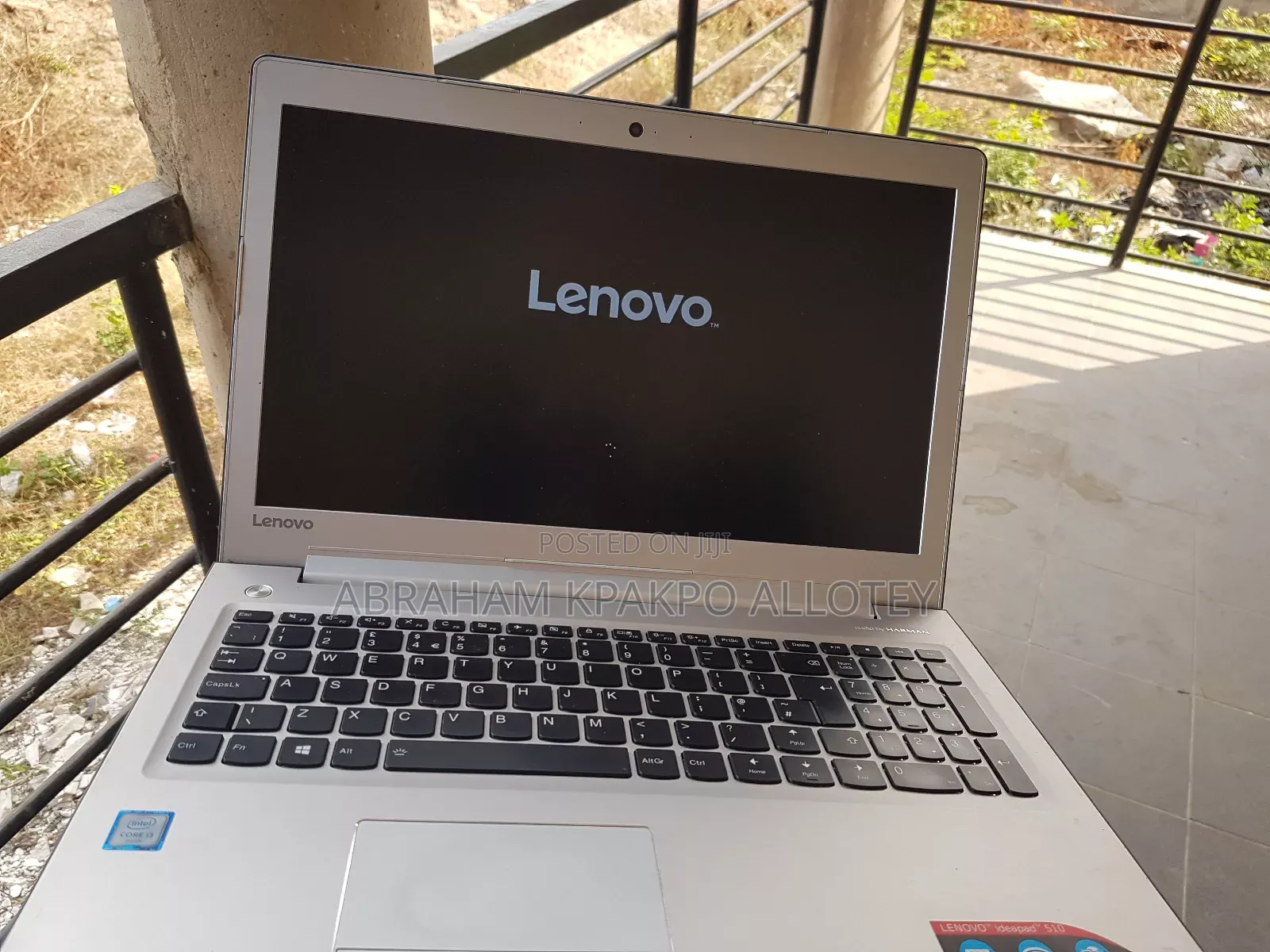 Laptop Lenovo 4GB Intel Core i3 HDD 1T
