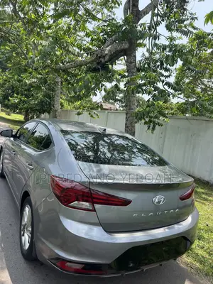 Hyundai Elantra SE 2019 Gray