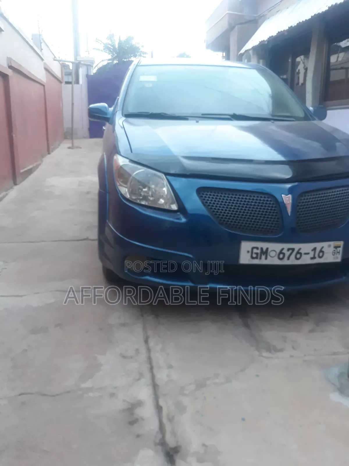 Pontiac Vibe Dropping