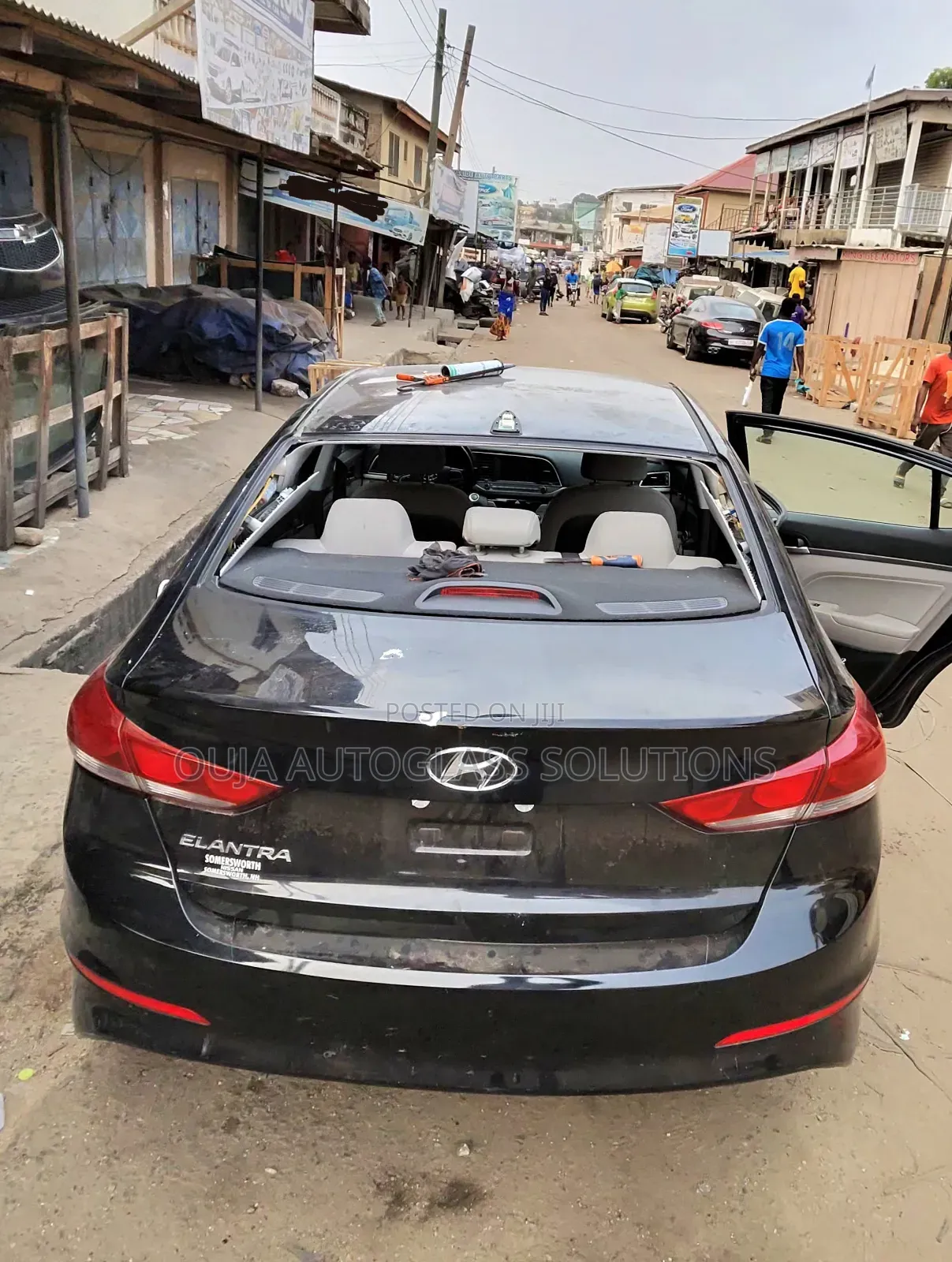 2017 Hyundai Elantra Heated Back Window Back Glass Available