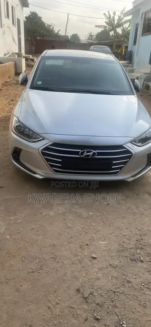 Hyundai Avante 2017 Silver