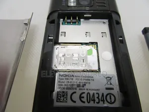 Nokia C6-01 Gray