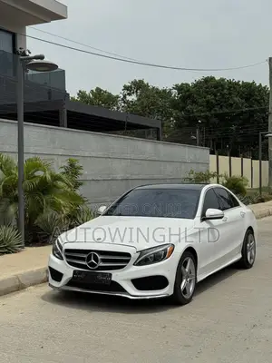 Mercedes-Benz C300 Sport 4dr AWD 4Matic Sedan (2.0L 4cyl 7A) 2015 White