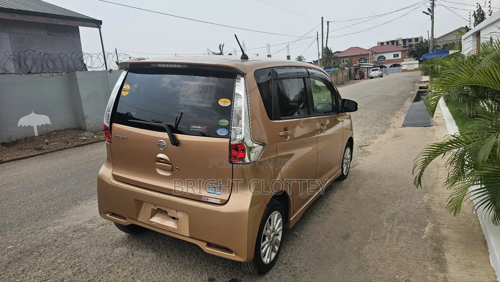 Nissan Dayz Highway Star G 2014 Gold
