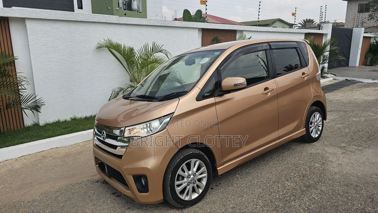 Nissan Dayz Highway Star G 2014 Gold