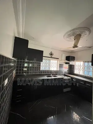 4bdrm House in Botantia Amanfrom, Kwabre for rent