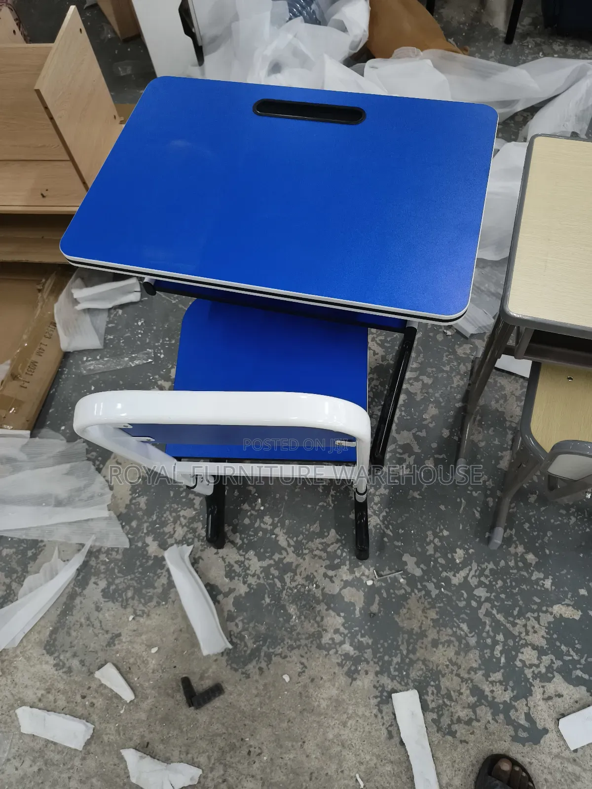 Modern Adjustable Student Learning Desk and Chair Set