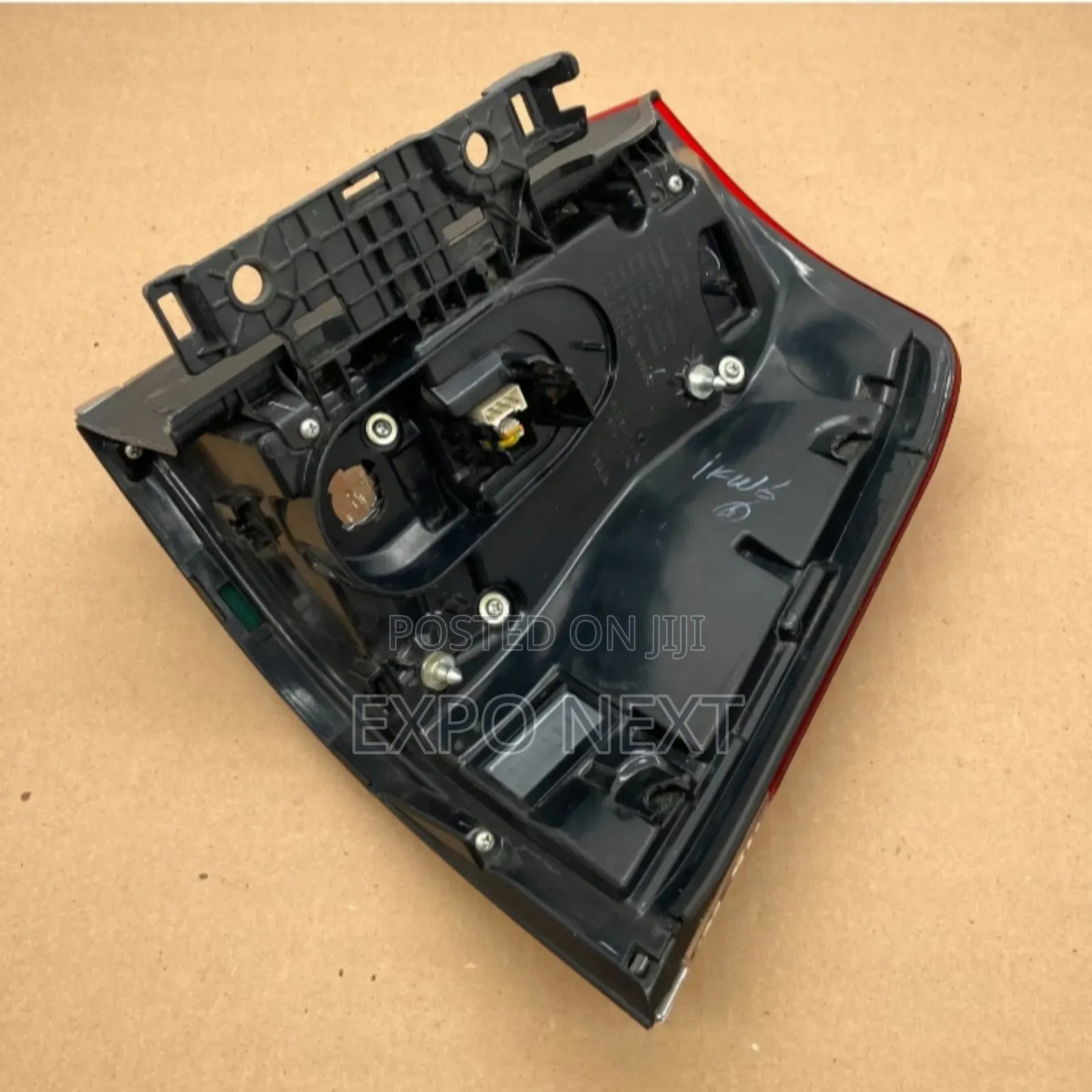 2016-2020 Toyota Land Cruiser Led Outer Pair Tail Light