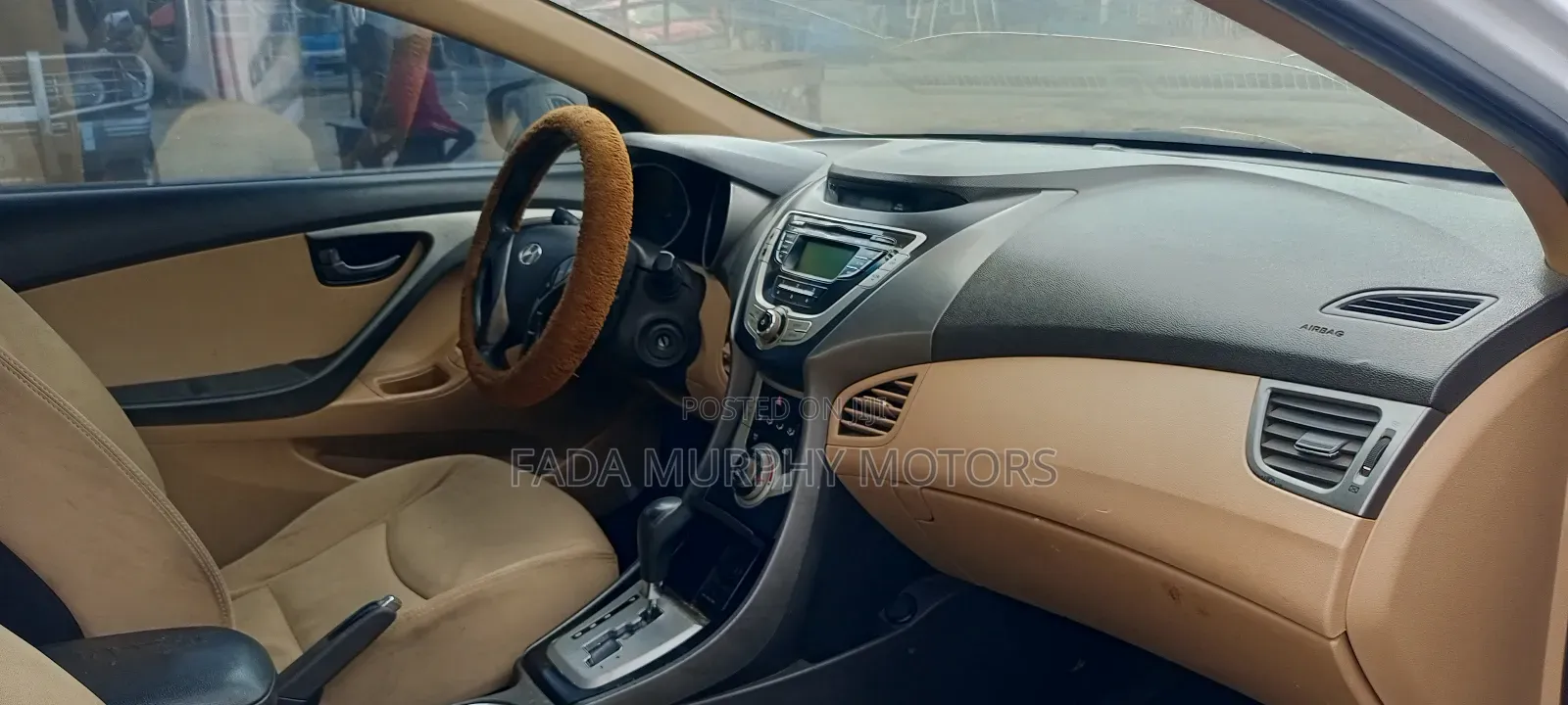 Hyundai Elantra 2012 White