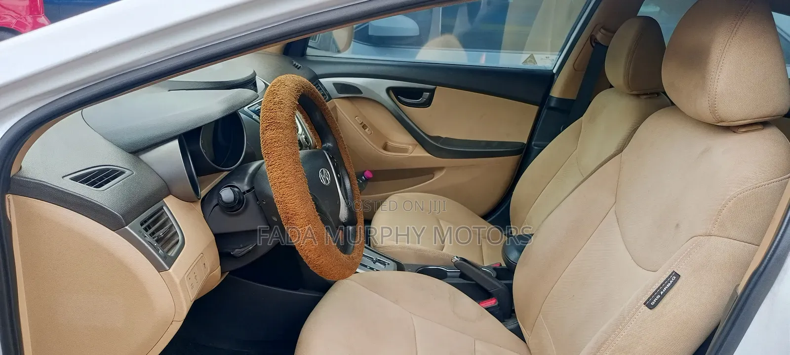 Hyundai Elantra 2012 White