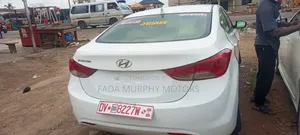 Hyundai Elantra 2012 White