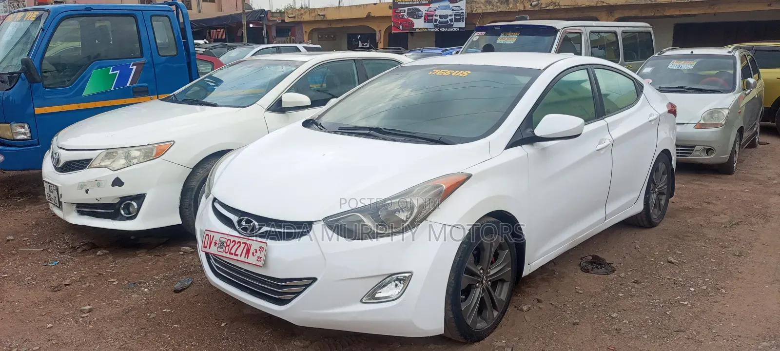 Hyundai Elantra 2012 White