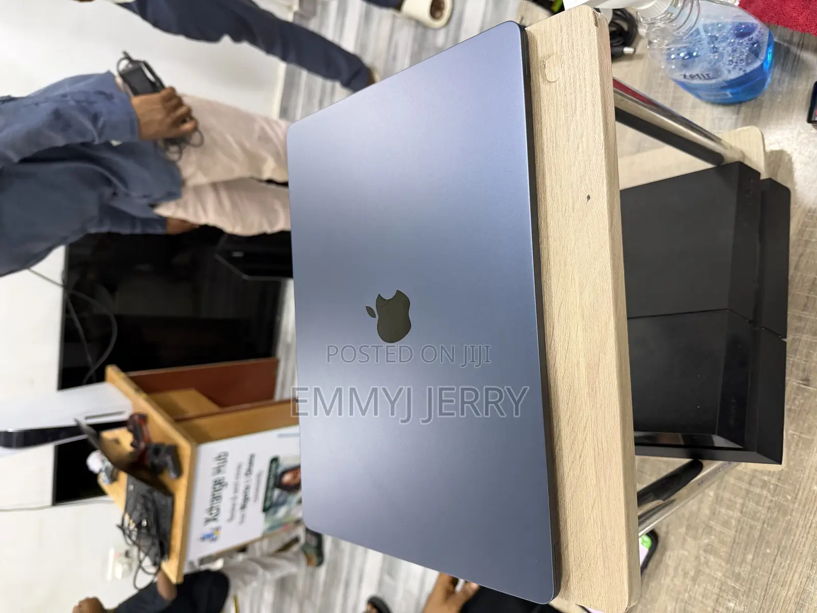 Laptop Apple MacBook Air 2025 M4 15-inch 16GB Apple M4 SSD 512GB