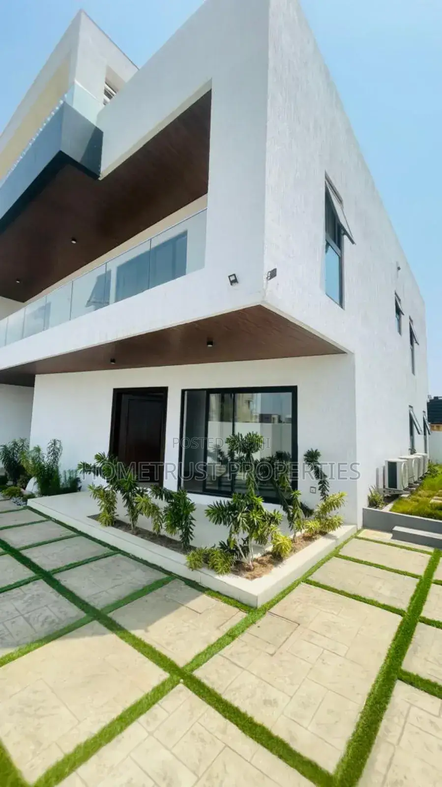 5bdrm Duplex in Tseaddo for rent