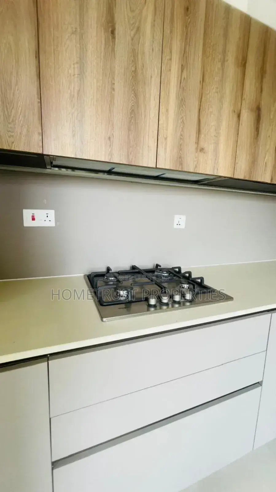 5bdrm Duplex in Tseaddo for rent