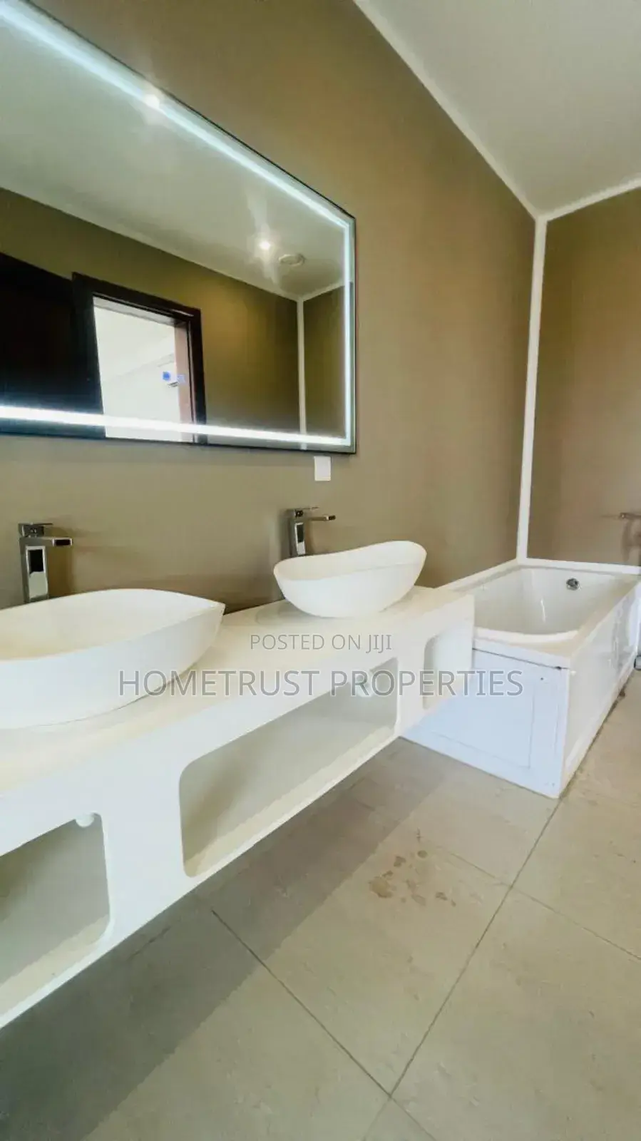 5bdrm Duplex in Tseaddo for rent