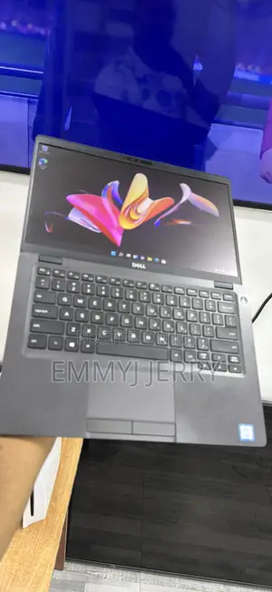 Laptop Dell Latitude 5300 8GB Intel Core i5 SSD 256GB