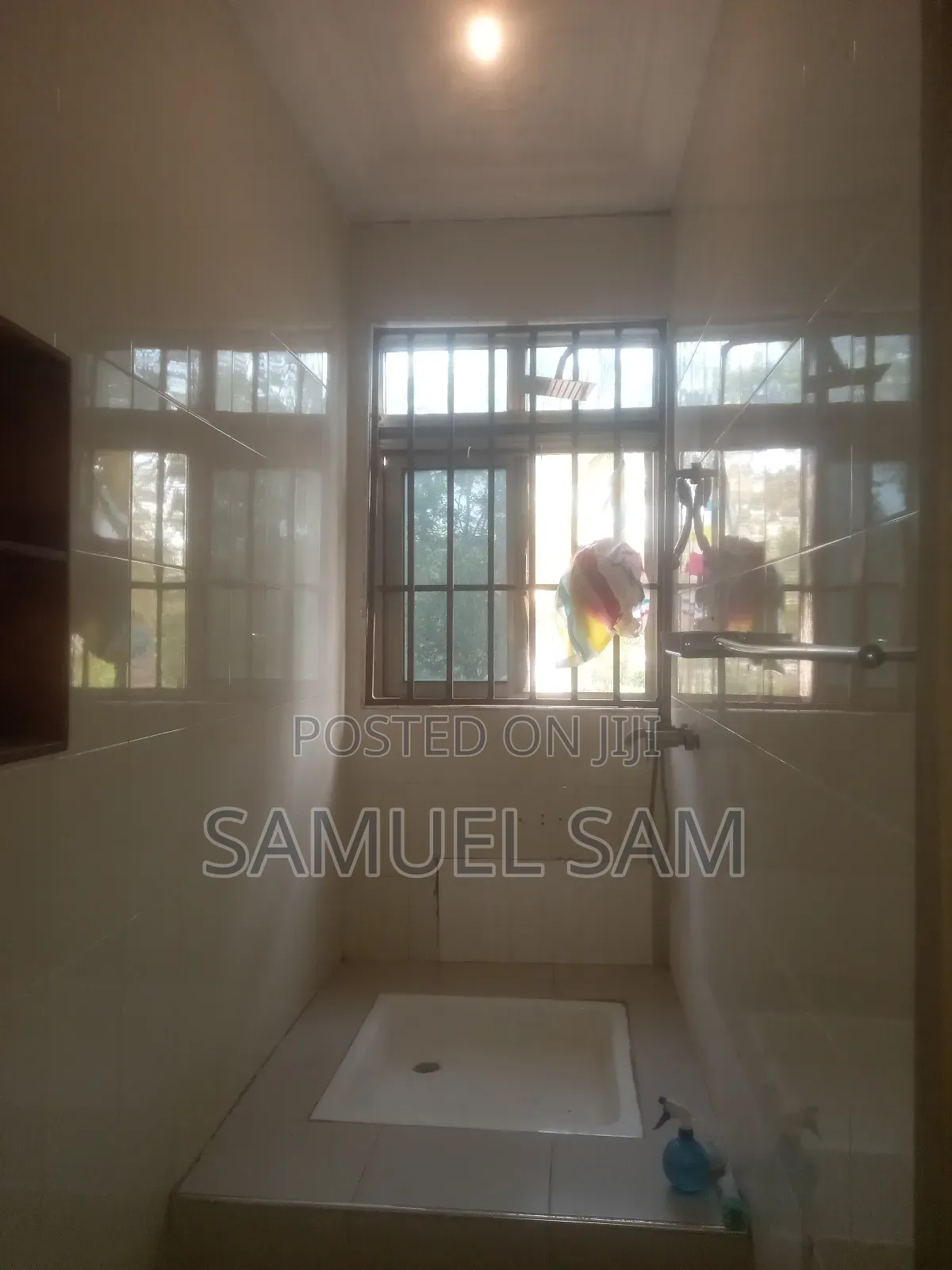 5bdrm House in Tema Community 6 for rent