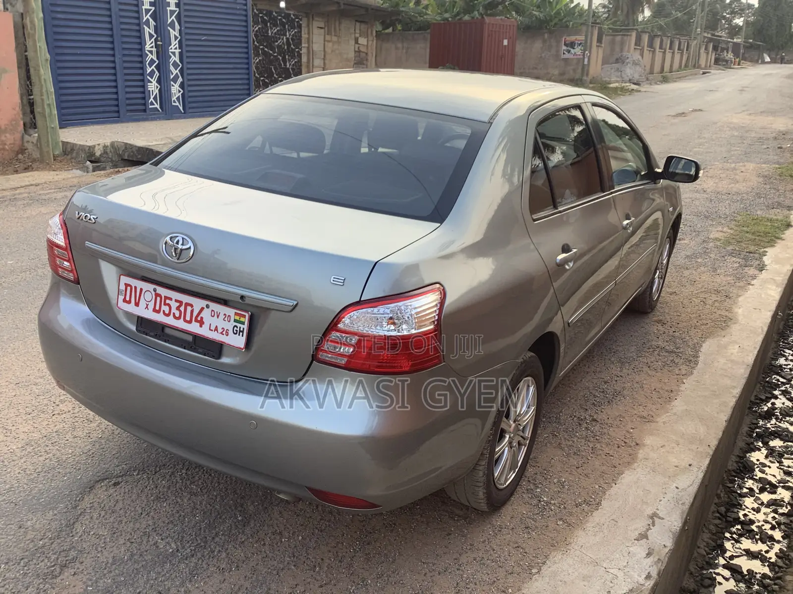 Toyota Vios 2011 Silver