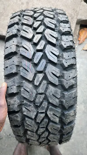 285/55r20 Mt200