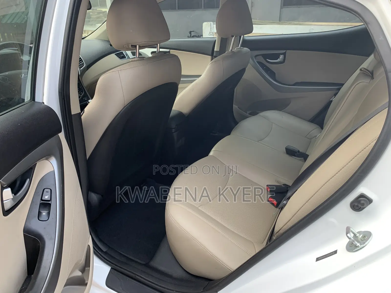Hyundai Elantra Limited Sedan FWD (1.8L 4cyl 6A) 2016 White
