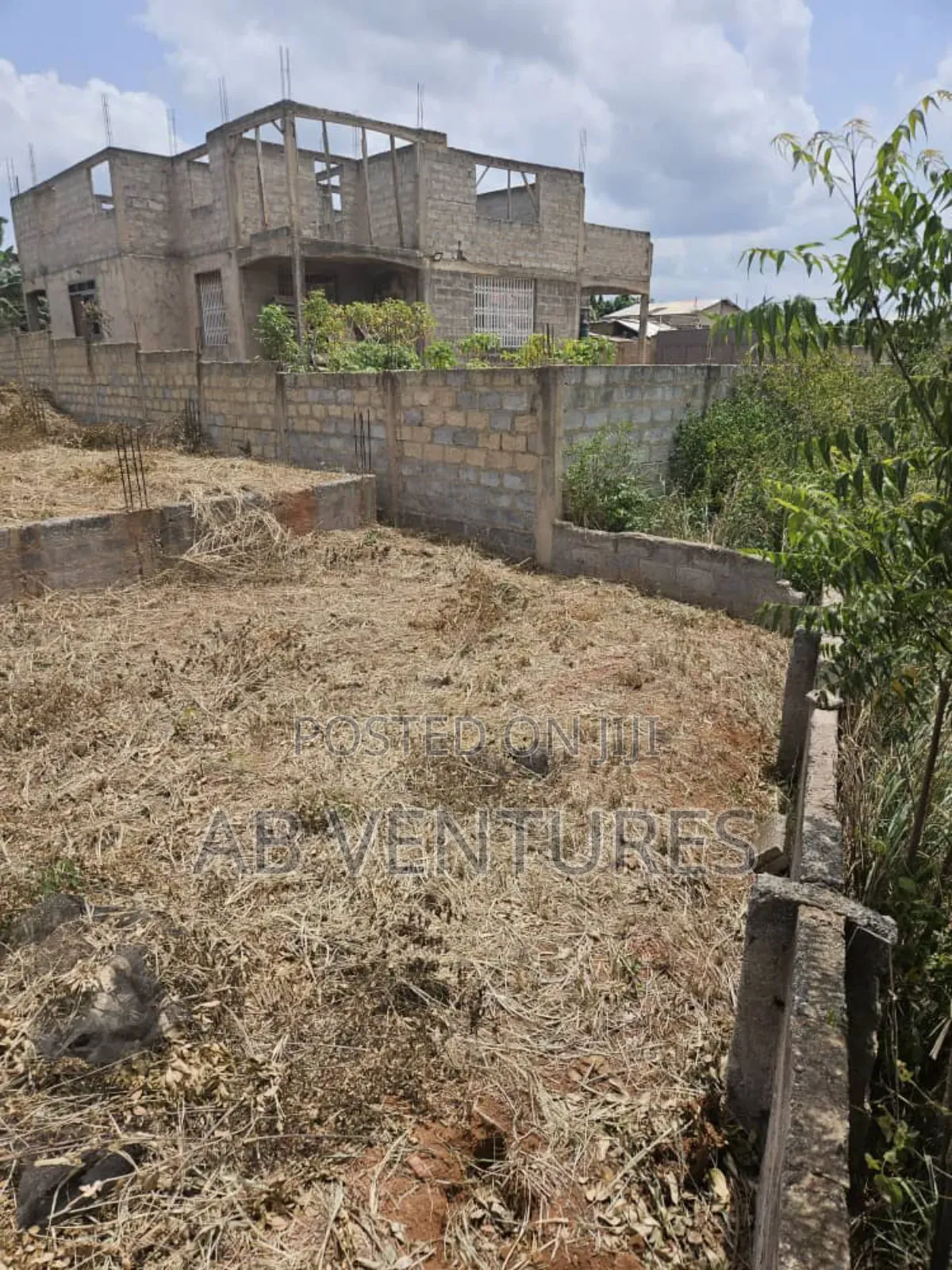 Land for Sale Ghc150,000 With 3 Bedroom Foundation on It