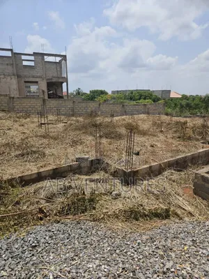 Land for Sale Ghc150,000 With 3 Bedroom Foundation on It