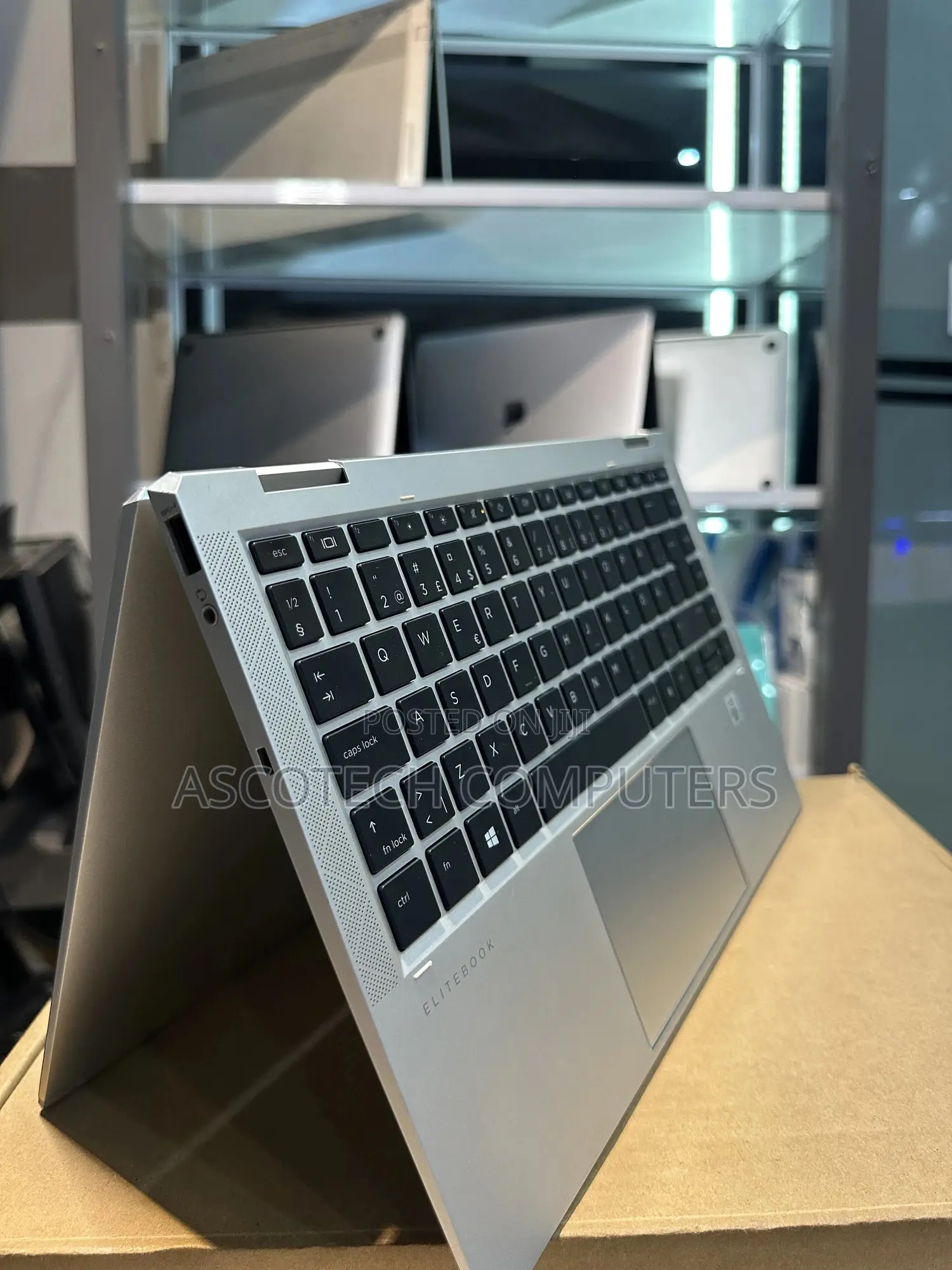 New Laptop HP EliteBook x360 1040 G7 16GB Intel Core i5 SSD 512GB