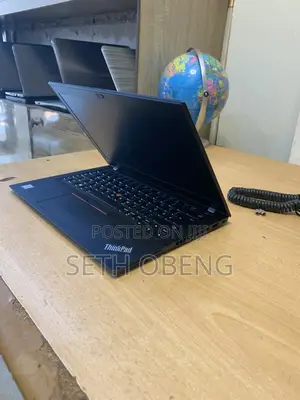 Laptop Lenovo ThinkPad X280 8GB Intel Core i5 SSHD (Hybrid) 256GB
